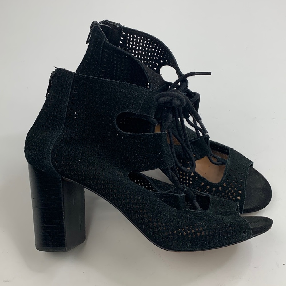 Crown Vintage Leather Heeled Sandals 8.5 Open Toe Perforated Lace and zip up